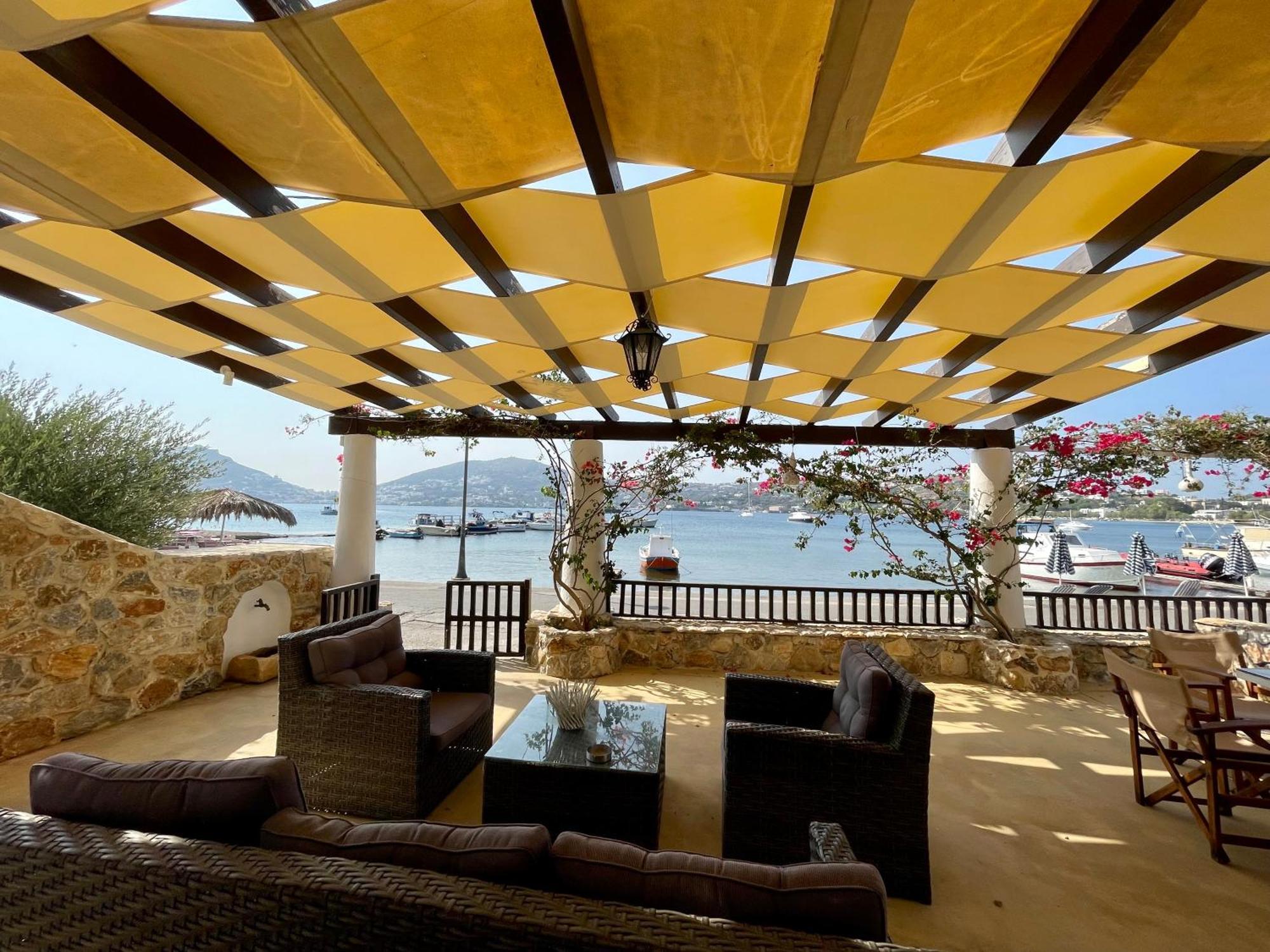 Atlazia Suites Алінда Екстер'єр фото