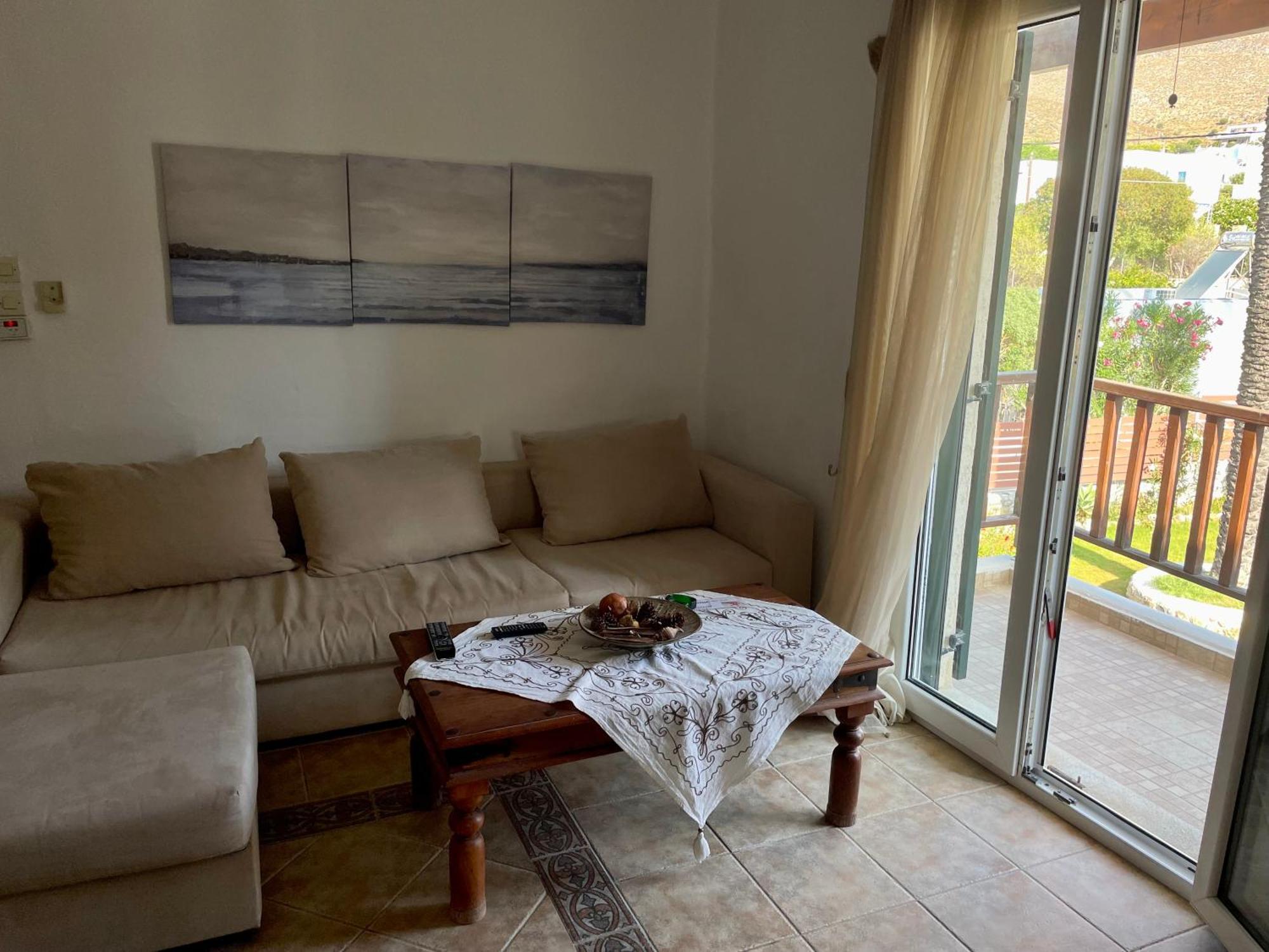 Atlazia Suites Алінда Екстер'єр фото