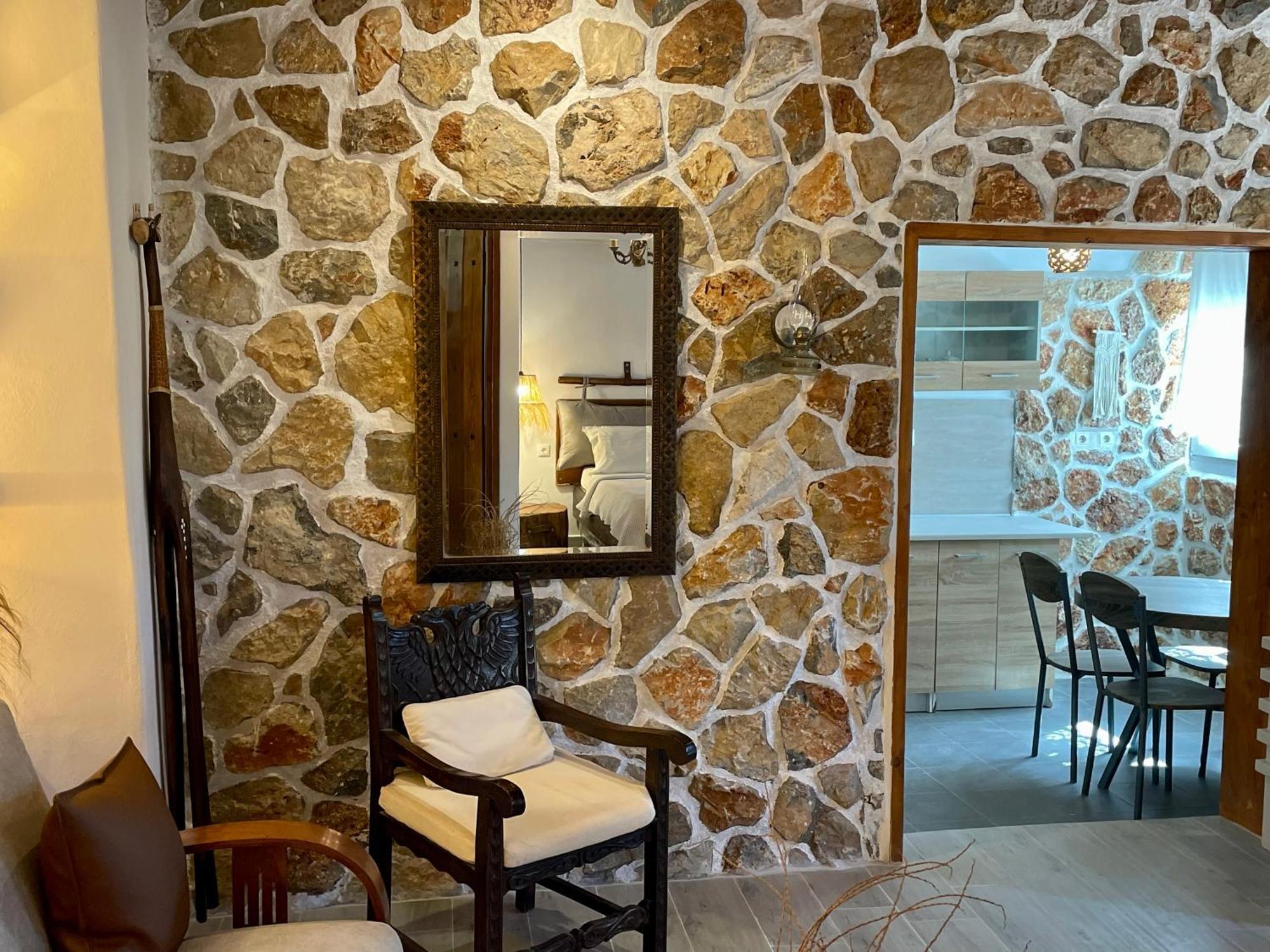 Atlazia Suites Алінда Екстер'єр фото